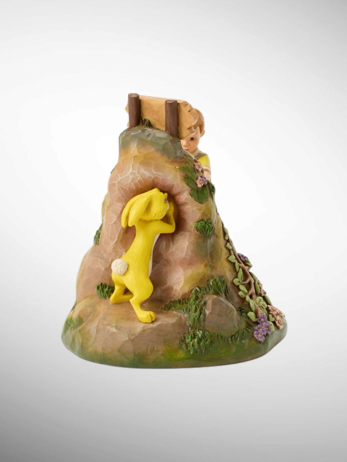 Jim Shore Disney Traditions - Friends to the Rescue Winnie the Pooh Figurine