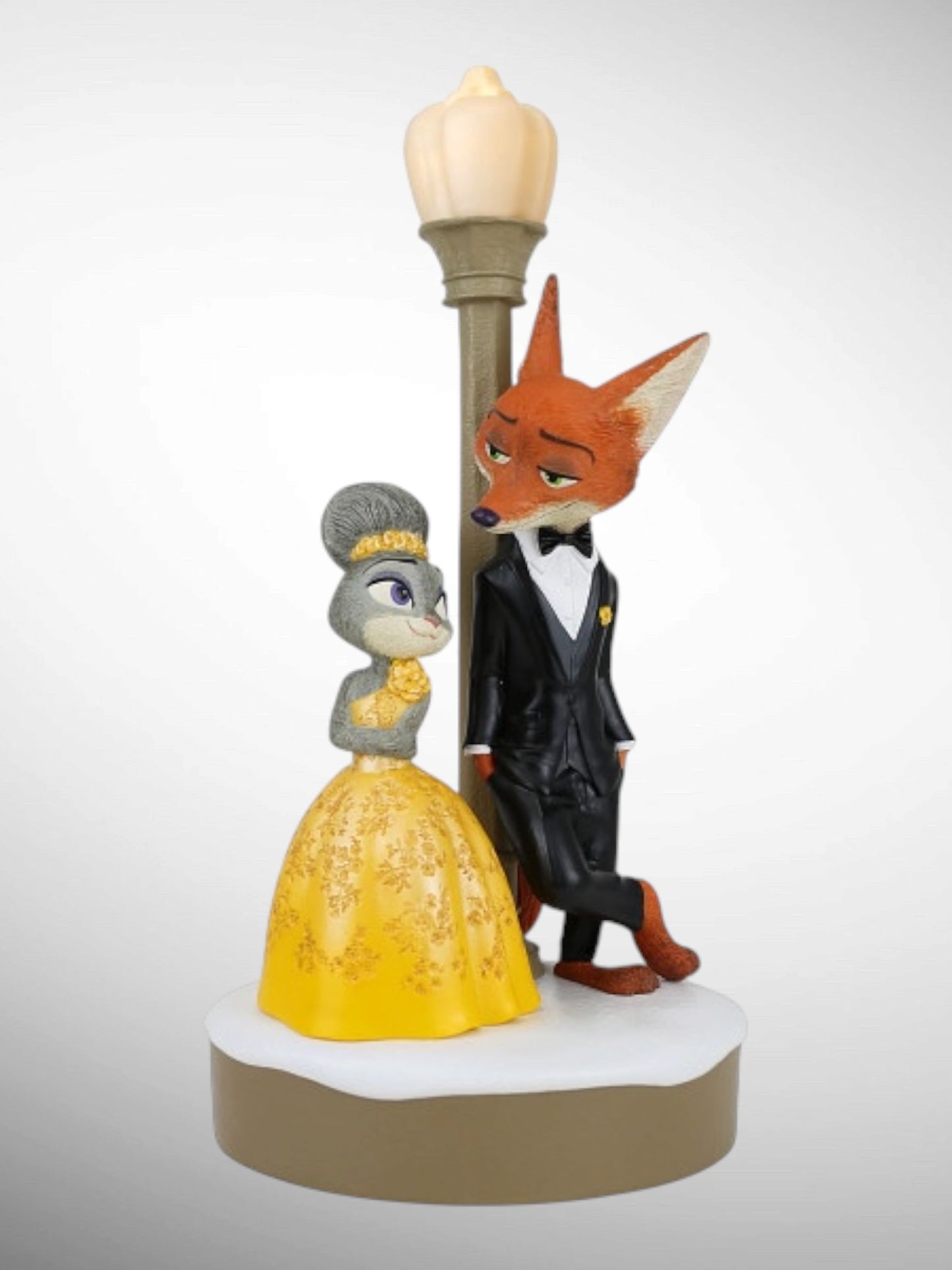 Disney Showcase Collection - Nick and Judy Zootopia 2 Light Up Figurine - PREORDER