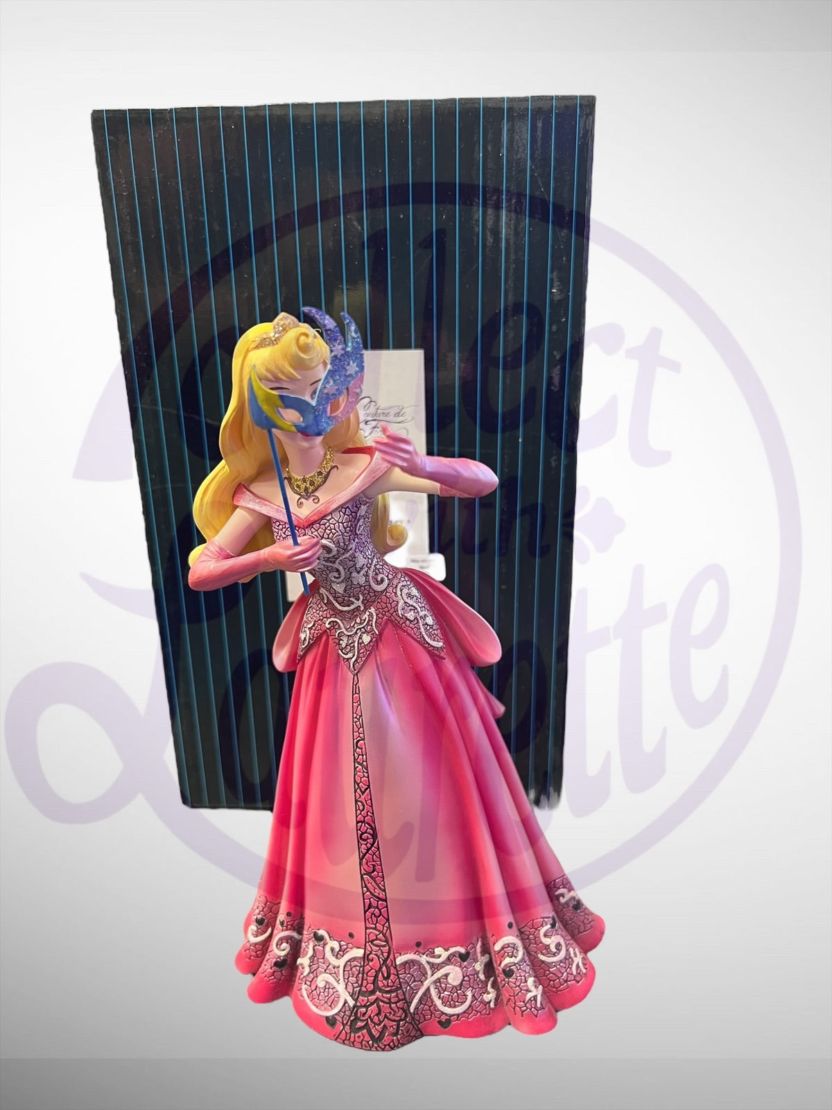 Disney Couture de Force store Aurora Figurine