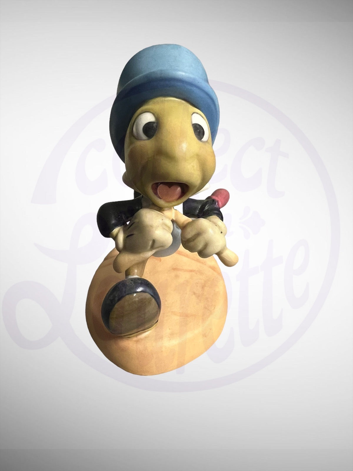 Walt Disney Classics Collection - WDCC Pinocchio Wait for me, Pinoke! Jiminy Cricket Figurine