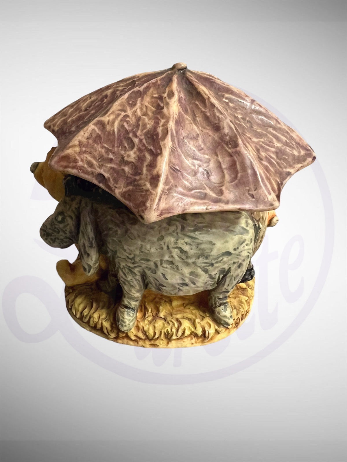 Harmony Kingdom Box - Disney Classic Pooh Figurine No Box 0861