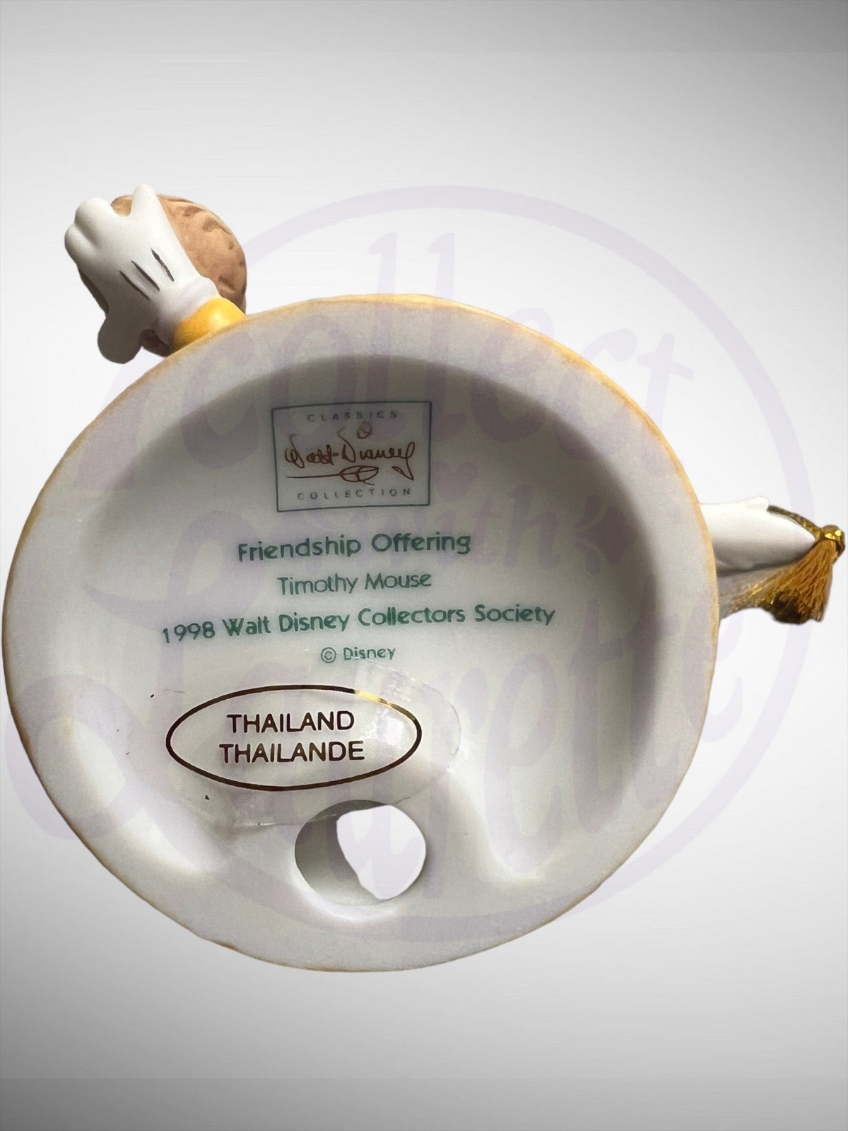 Walt Disney Classics Collection - WDCC Friendship Offering Dumbo Timothy Mouse Ornament Figurine