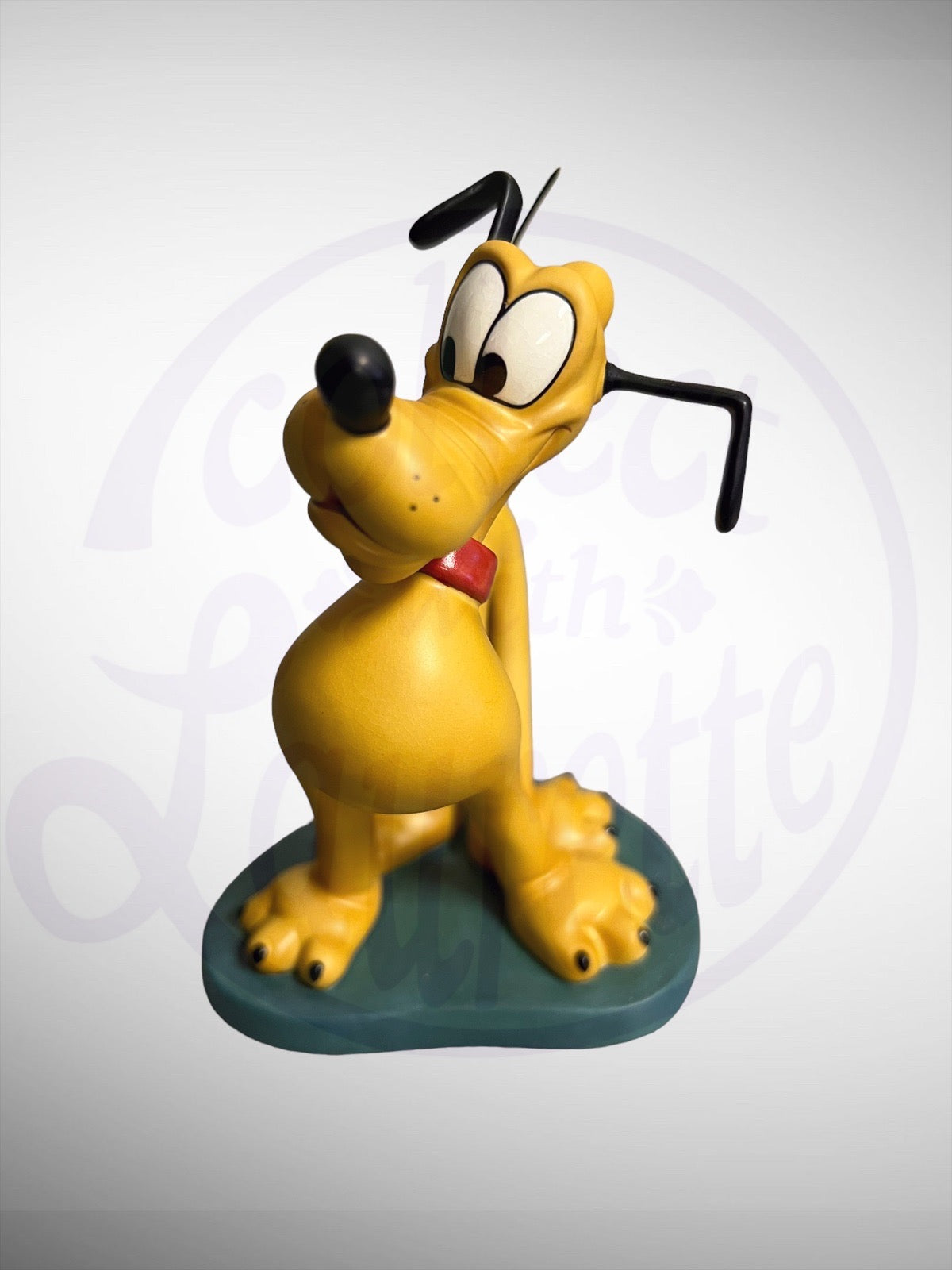 Walt Disney Classics Collection - WDCC Perfect Patient Pluto First Aiders Figurine
