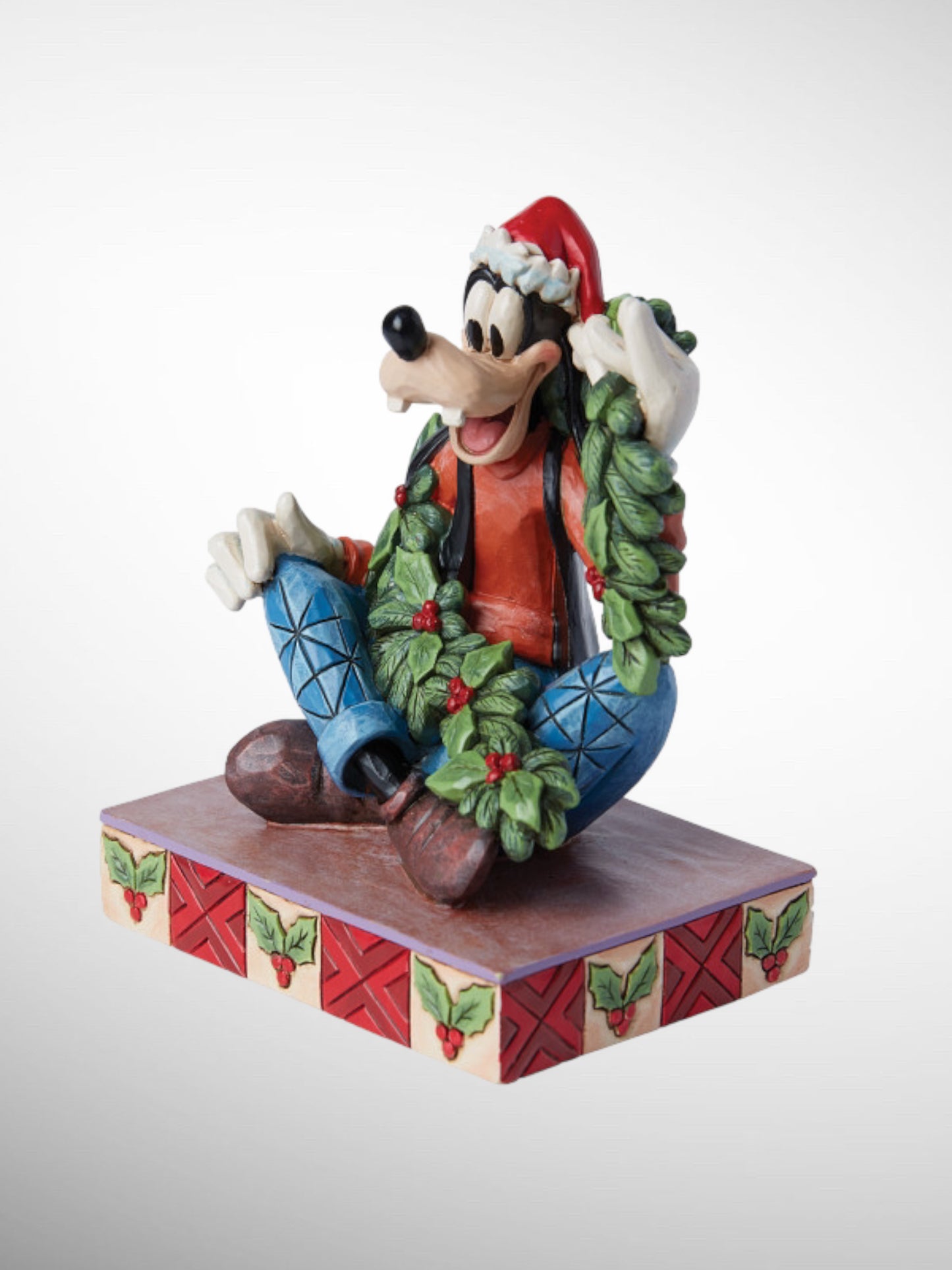 Jim Shore Disney Traditions - A Goofy Christmas Holiday Personality Pose Figurine