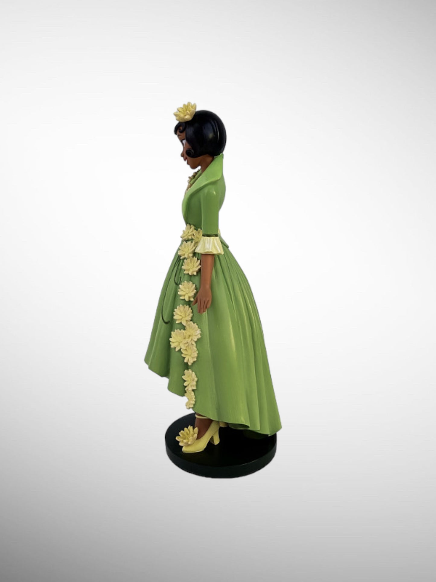 Disney Showcase Collection - Botanical Princess Tiana Couture Figurine