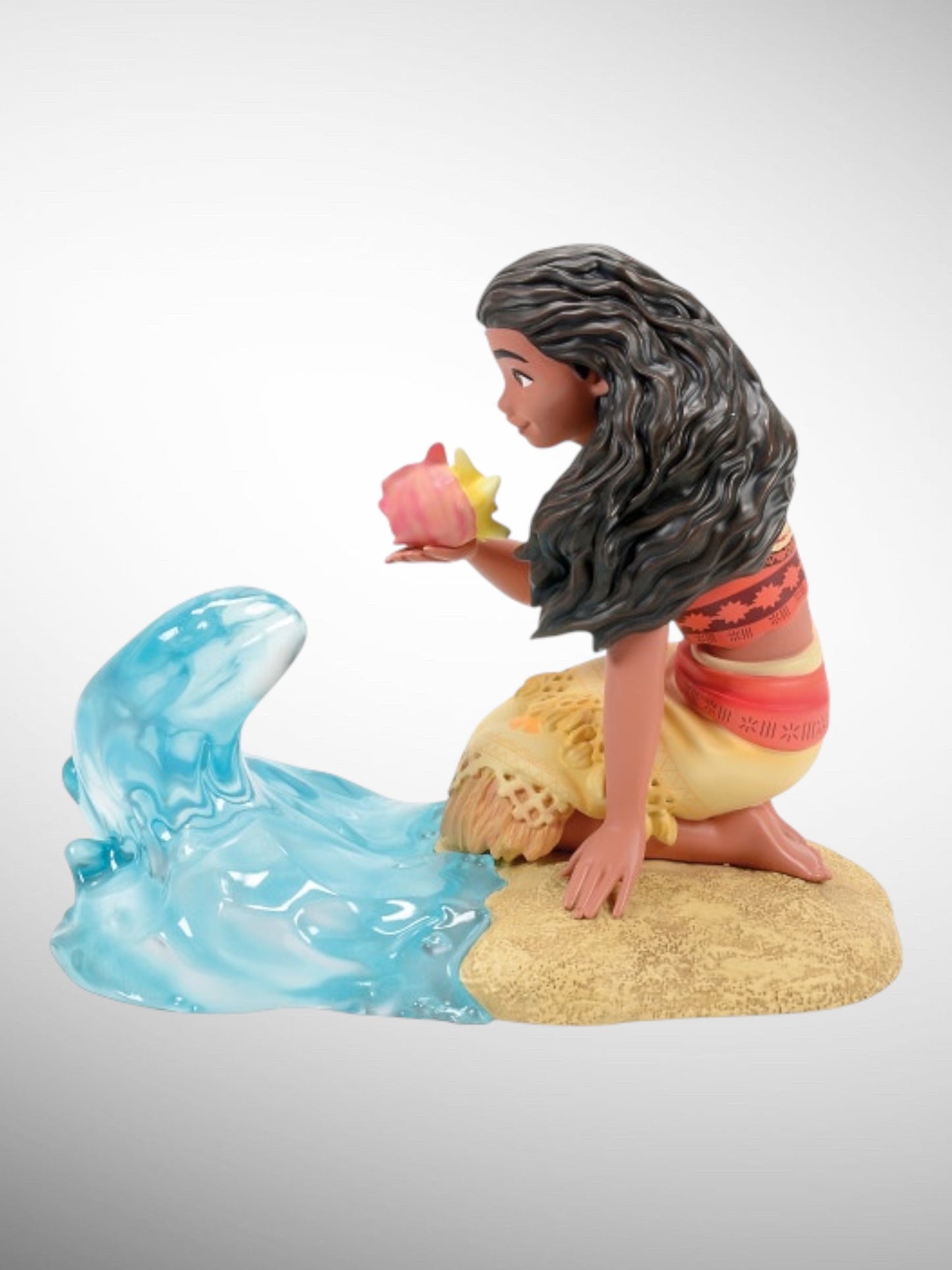 Disney Showcase Collection - Moana with Wave Figurine - PREORDER