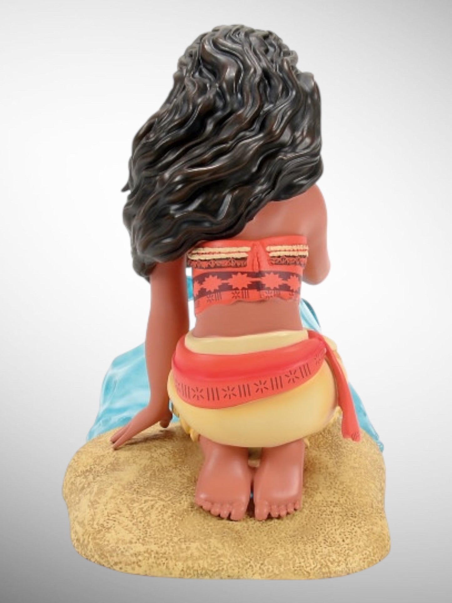 Disney Showcase Collection - Moana with Wave Figurine - PREORDER