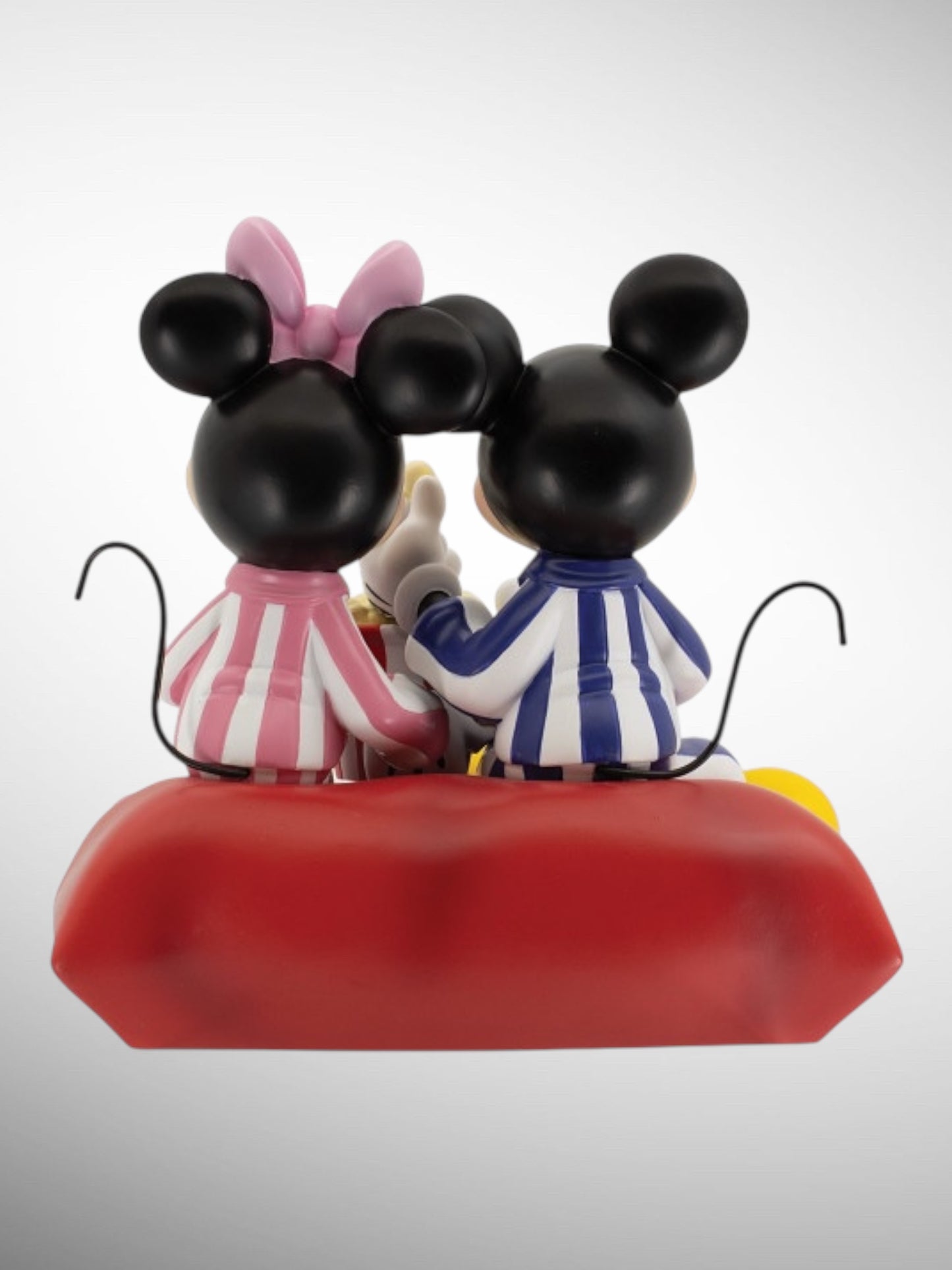 Disney Showcase Collection - Mickey Minnie Pajamas Figurine - PREORDER
