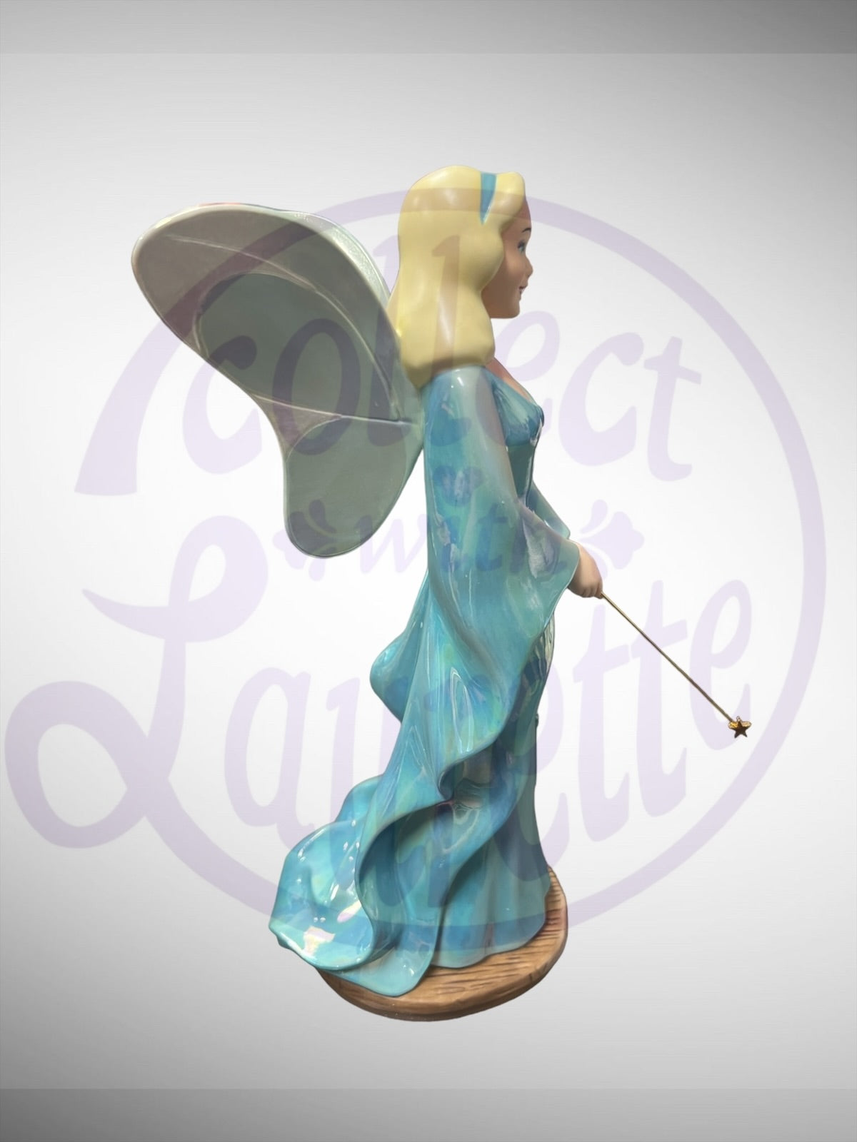 Walt Disney Classics Collection -  The Gift of Life is Thine Blue Fairy Pinocchio WDCC Figurine