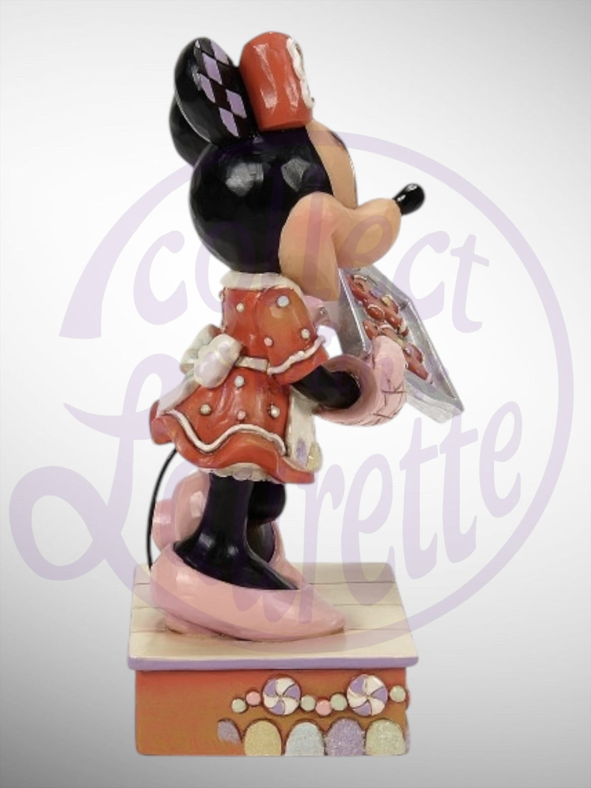 Jim Shore Disney Traditions -  Baking Bliss Minnie Gingerbread Baker Figurine - PREORDER