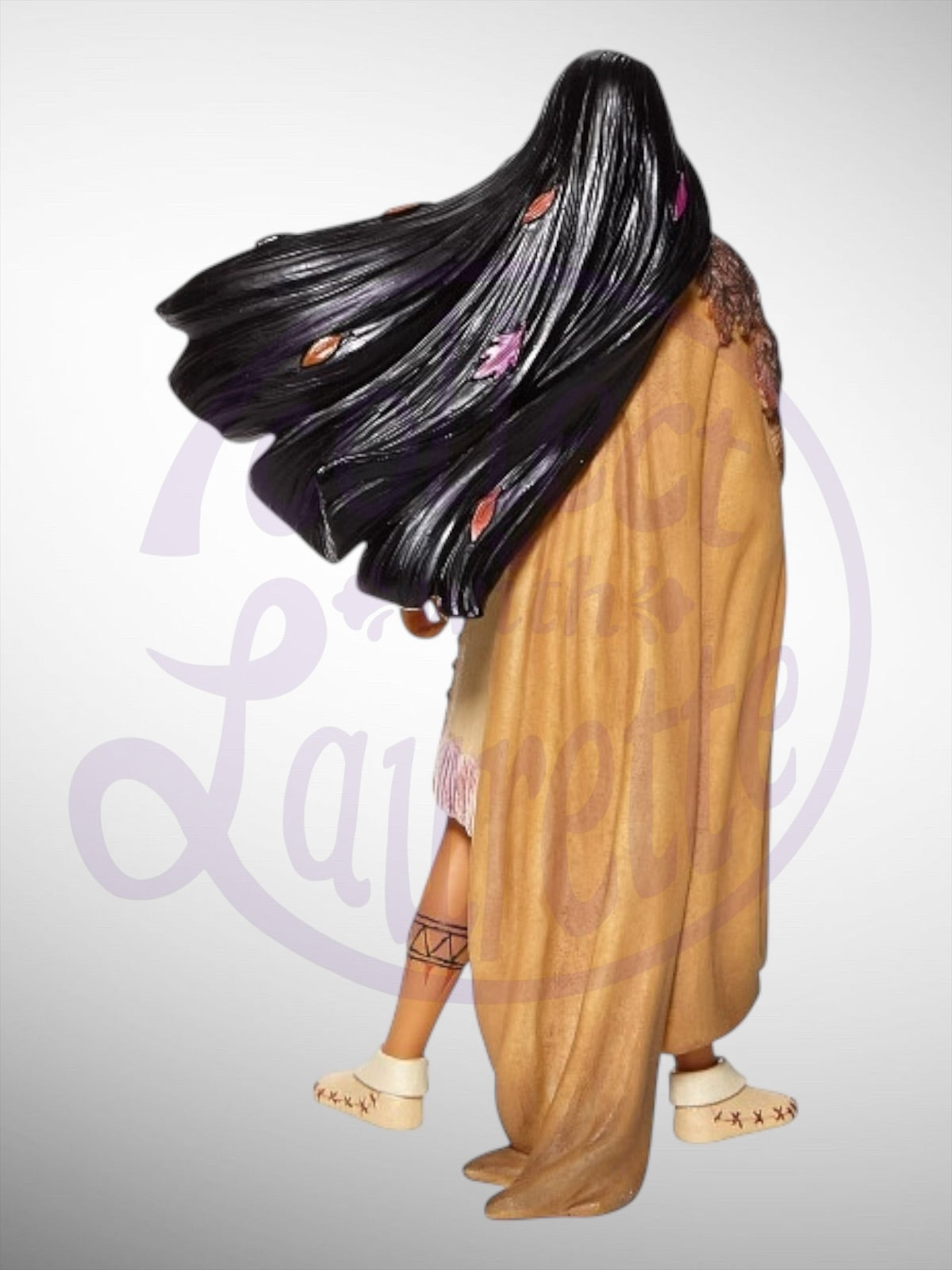 Disney Showcase Collection - Pocahontas Couture de Force Figurine