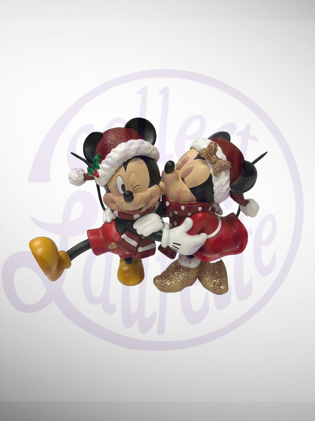 Disney Showcase Collection - Holiday Mickey and Minnie Figurine