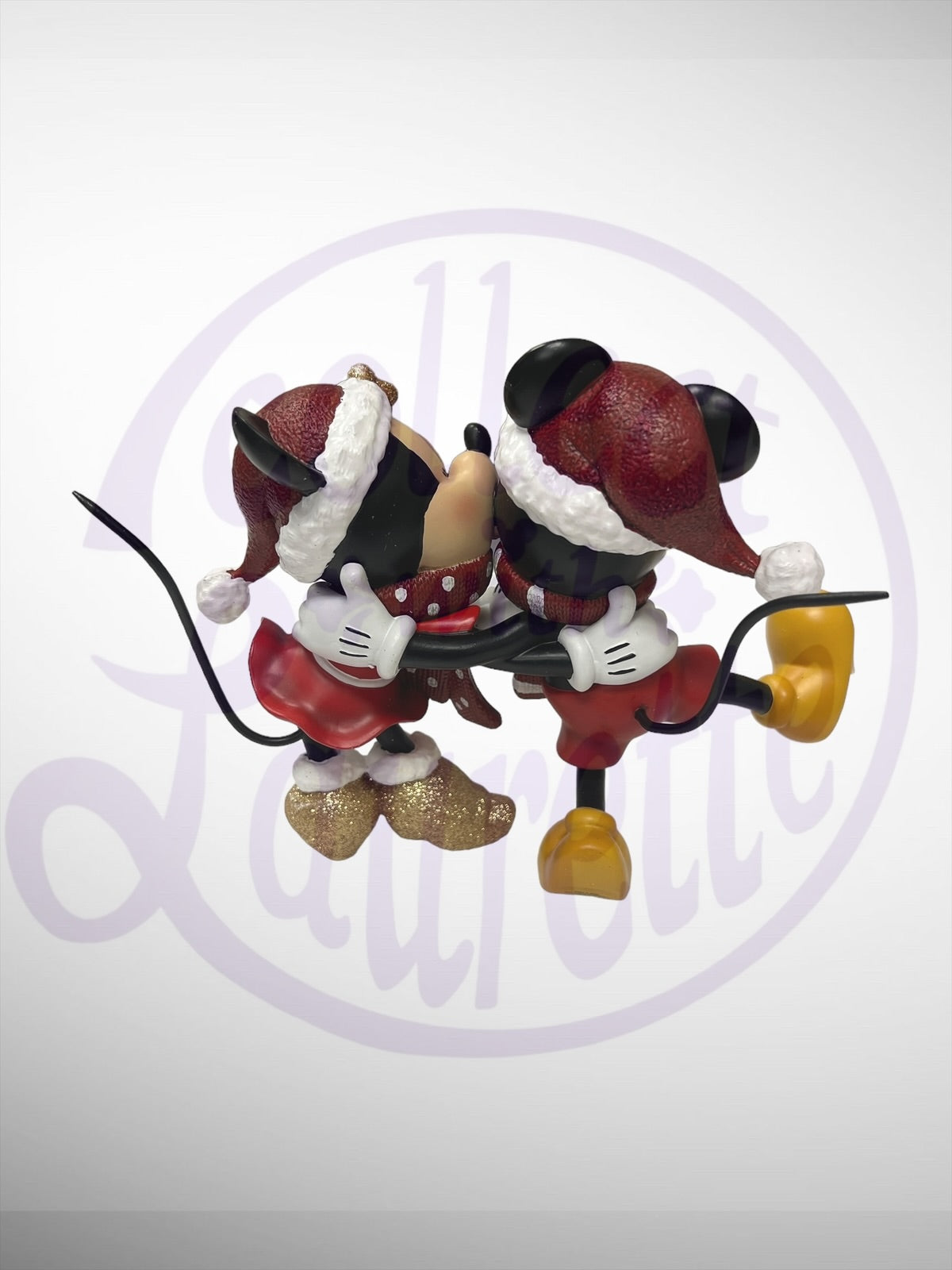 Disney Showcase Collection - Holiday Mickey and Minnie Figurine