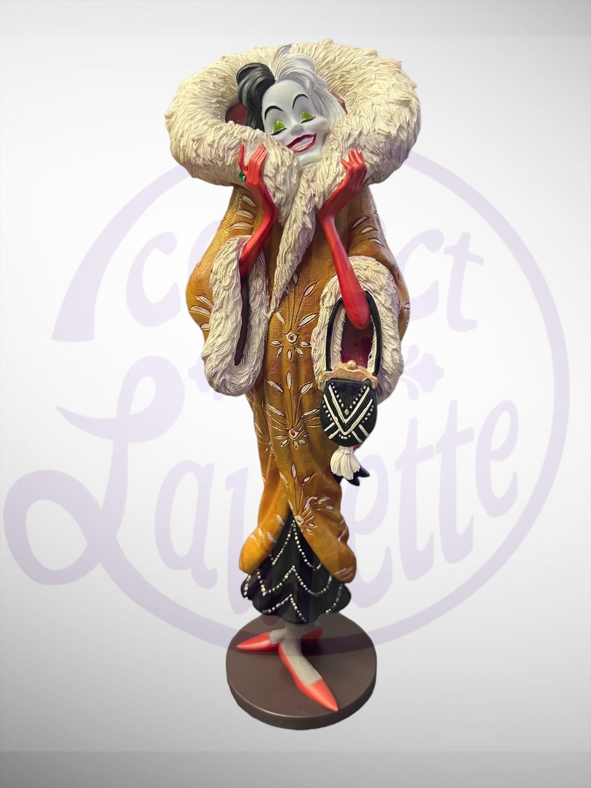 Disney Showcase Collection - Cruella De Vil Couture de Force Art Deco Figurine