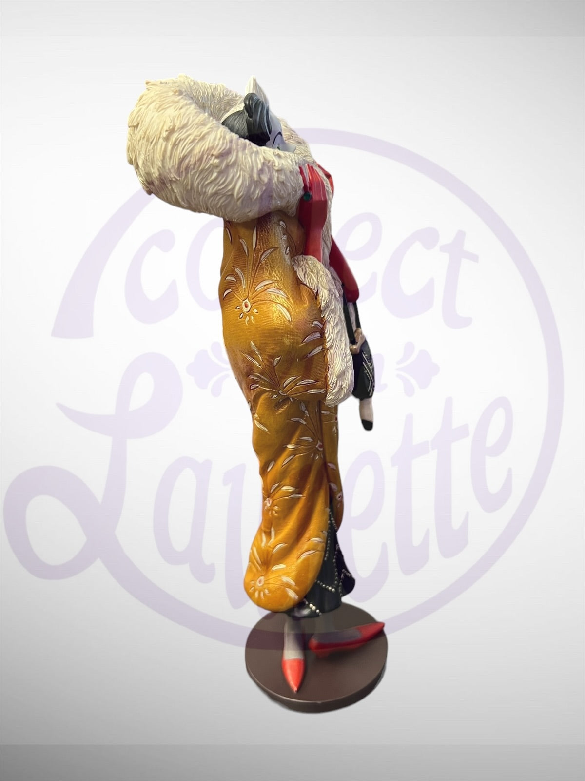 Disney Showcase Collection - Cruella De Vil Couture de Force Art Deco Figurine