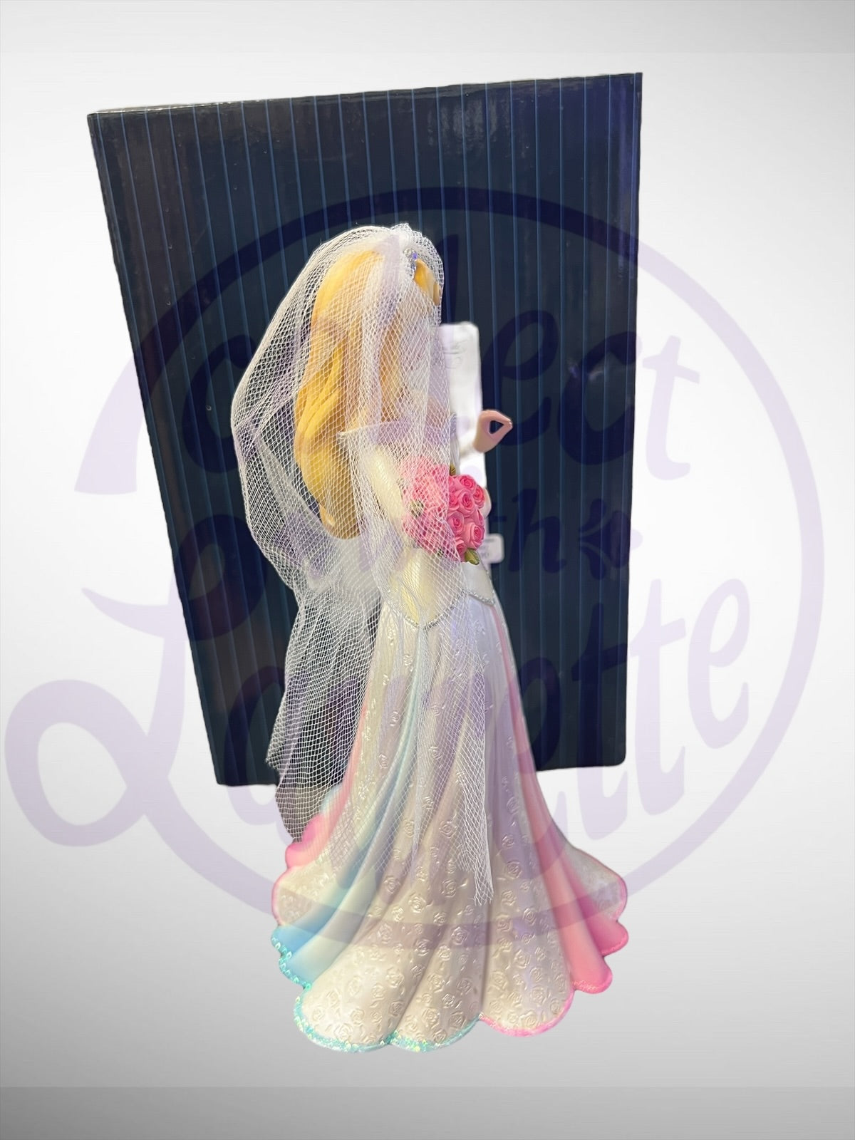 Disney Showcase Collection - Aurora Wedding Bride Figurine