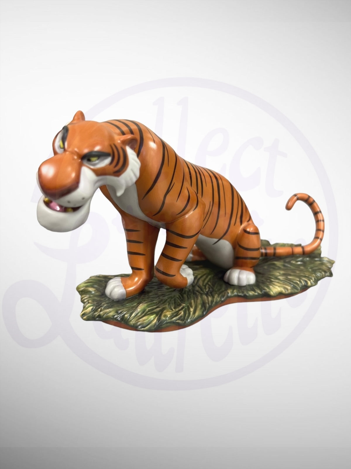 Walt Disney Classics Collection - Everyone Runs From Shere Khan Jungle Book WDCC Figurine