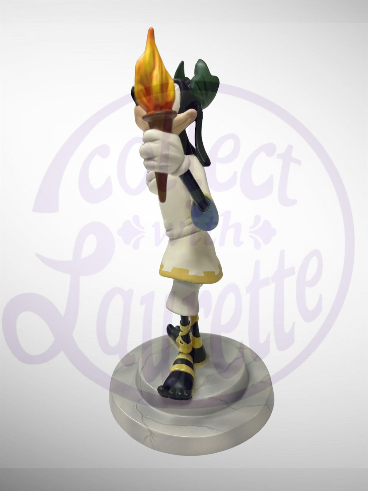 Walt Disney Classics Collection - WDCC Torchbearer Goofy Olympic Champ Figurine (No Box)