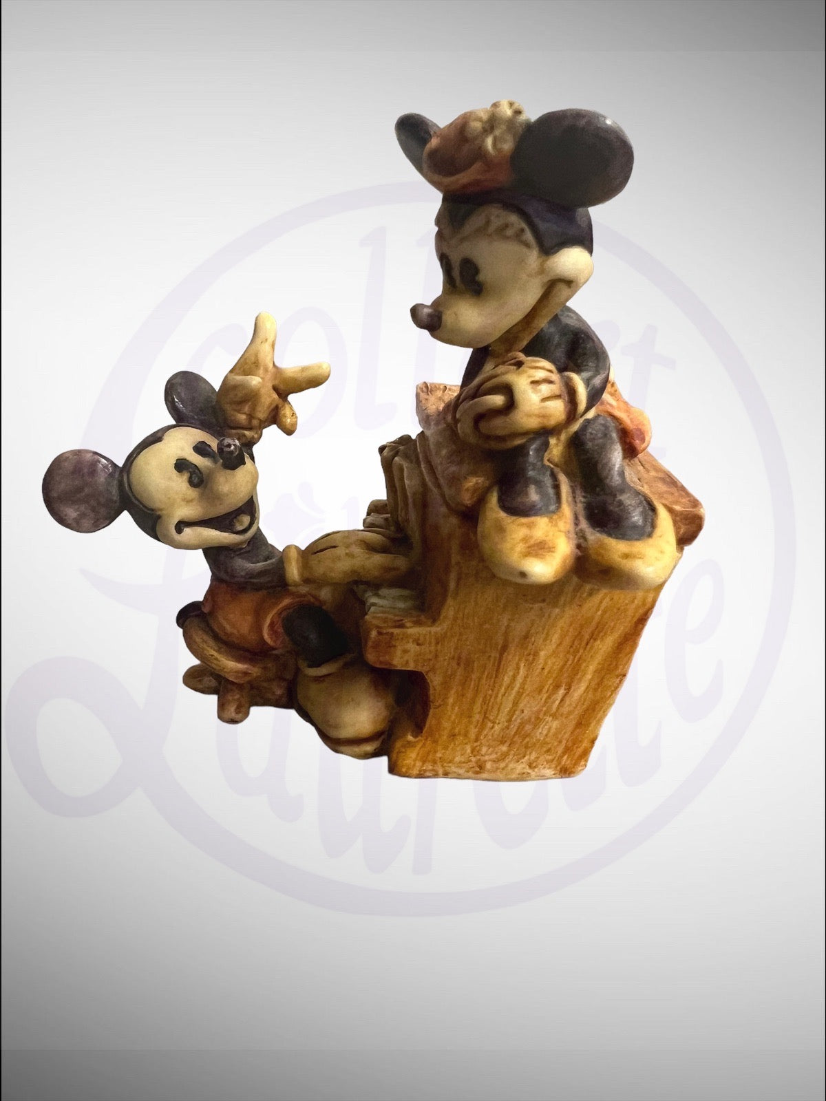 Harmony Kingdom Box - Disney Mickey and Minnie 75 Years Together Figurine No Box