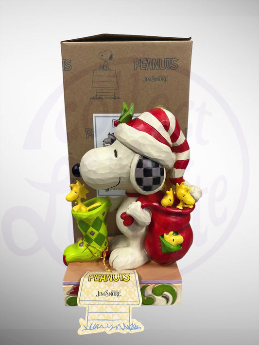 Jim Shore Peanuts - Gifts of Friendship Snoopy Woodstock Christmas Santa Figurine