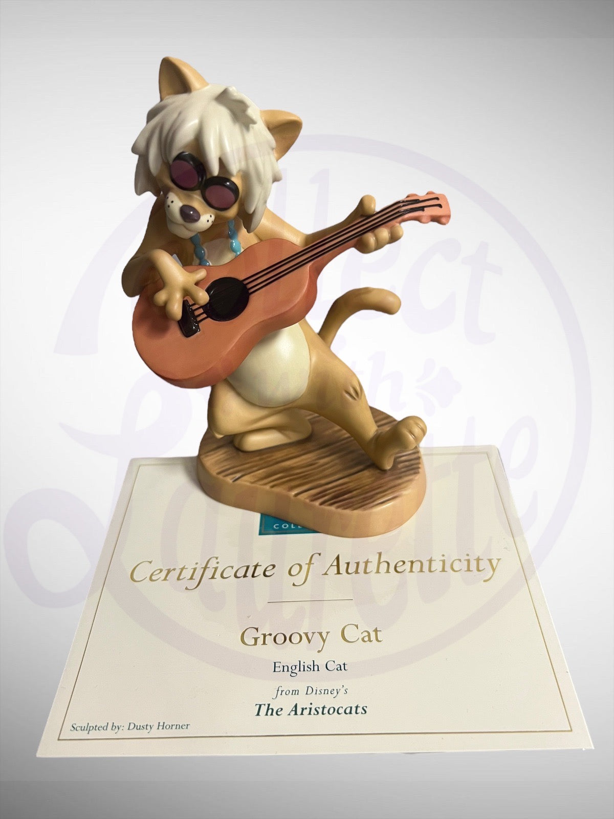 Walt Disney Classics Collection - WDCC The Aristocats Groovy Cat English Cat Figurine