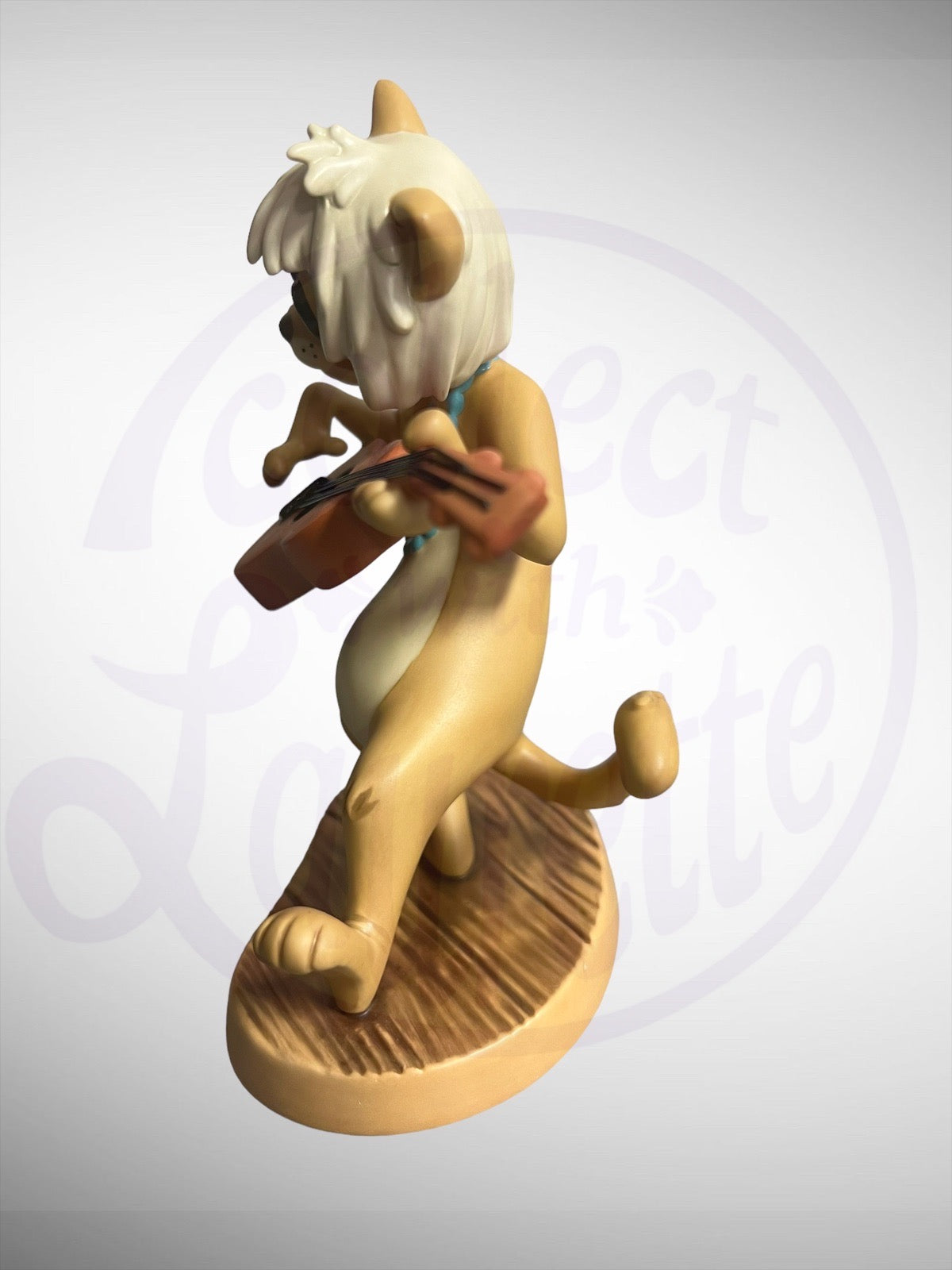 Walt Disney Classics Collection - WDCC The Aristocats Groovy Cat English Cat Figurine