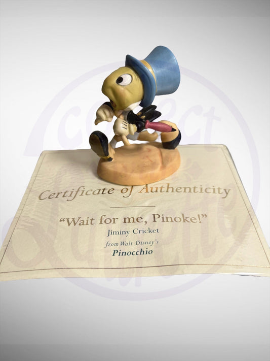 Walt Disney Classics Collection - WDCC Pinocchio Wait for me, Pinoke! Jiminy Cricket Figurine