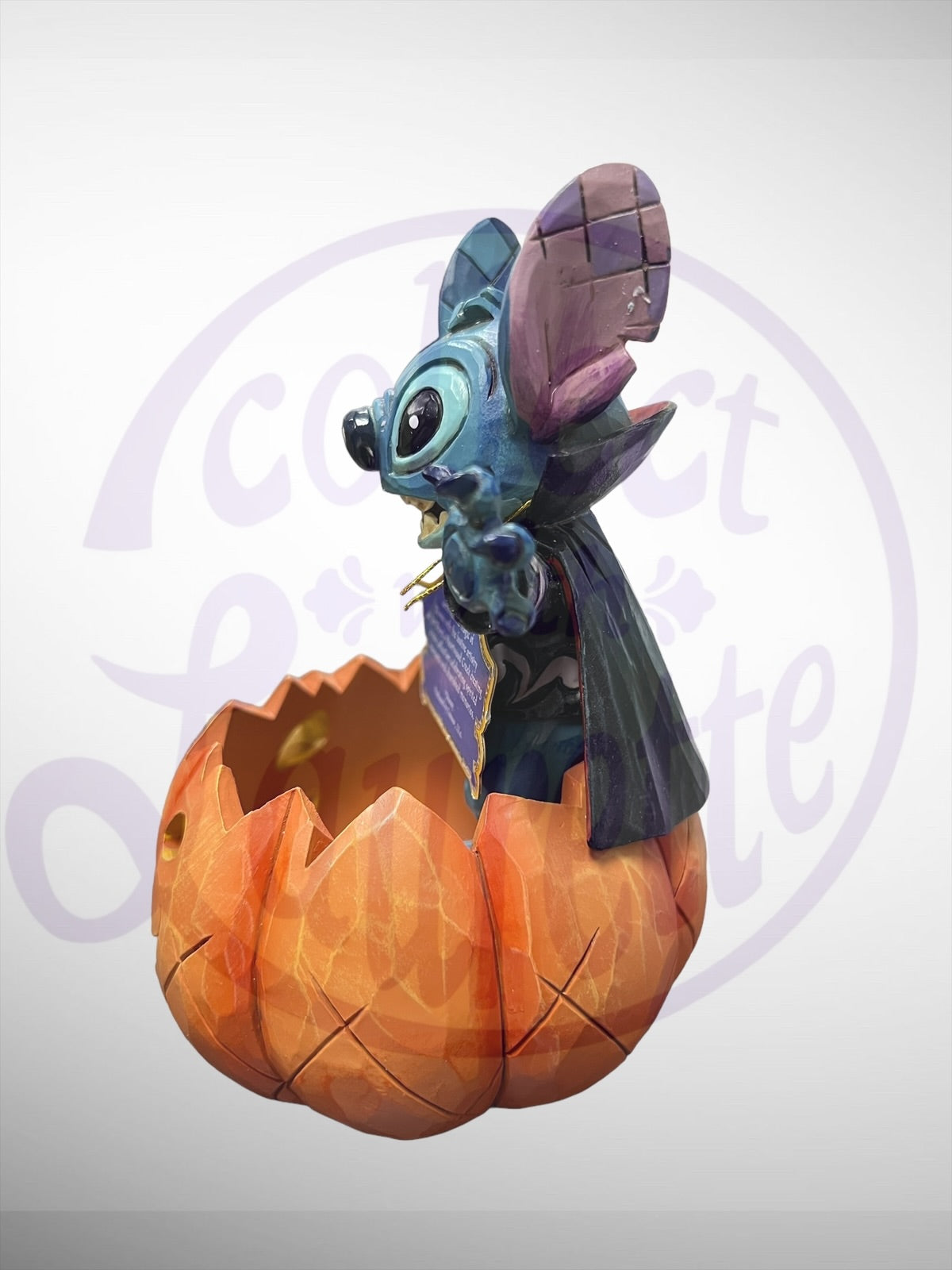 Jim Shore Disney Traditions - Happy Halloween Light Up Stitch Pumpkin Figurine