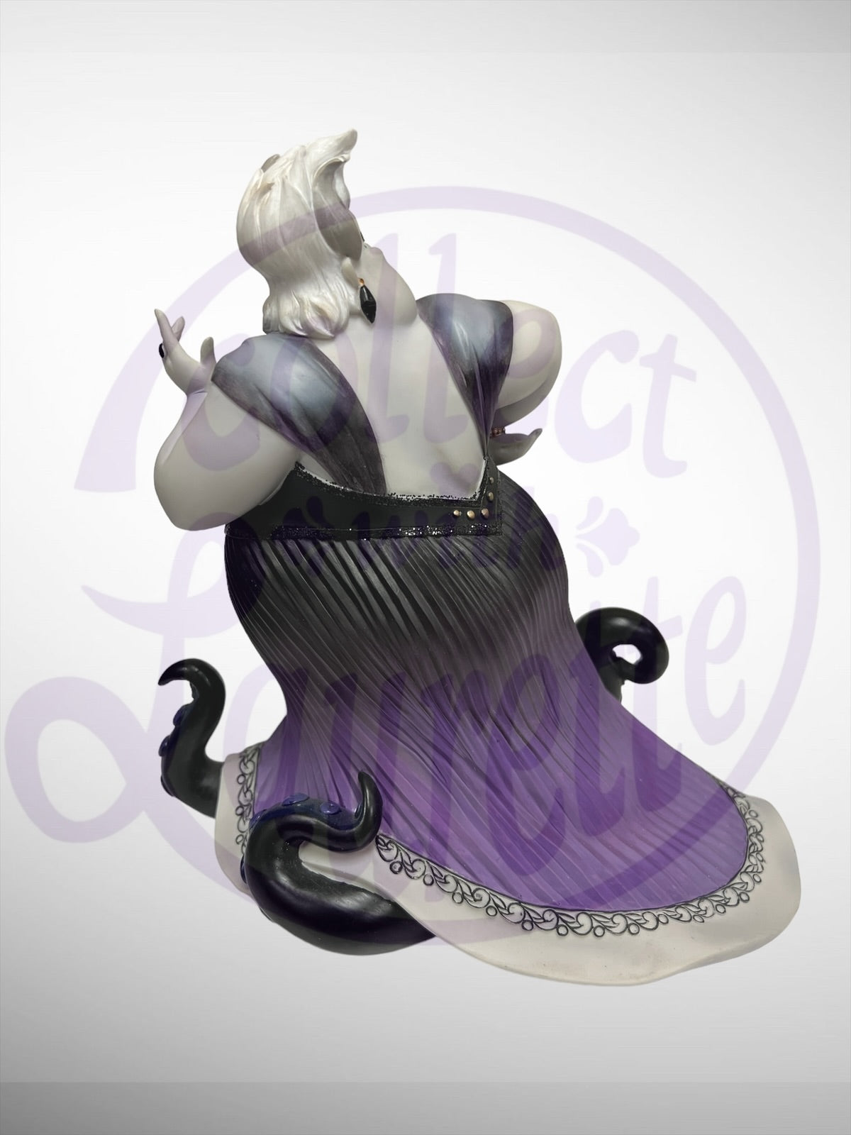 Disney Showcase Collection - Ursula Little Mermaid Figurine