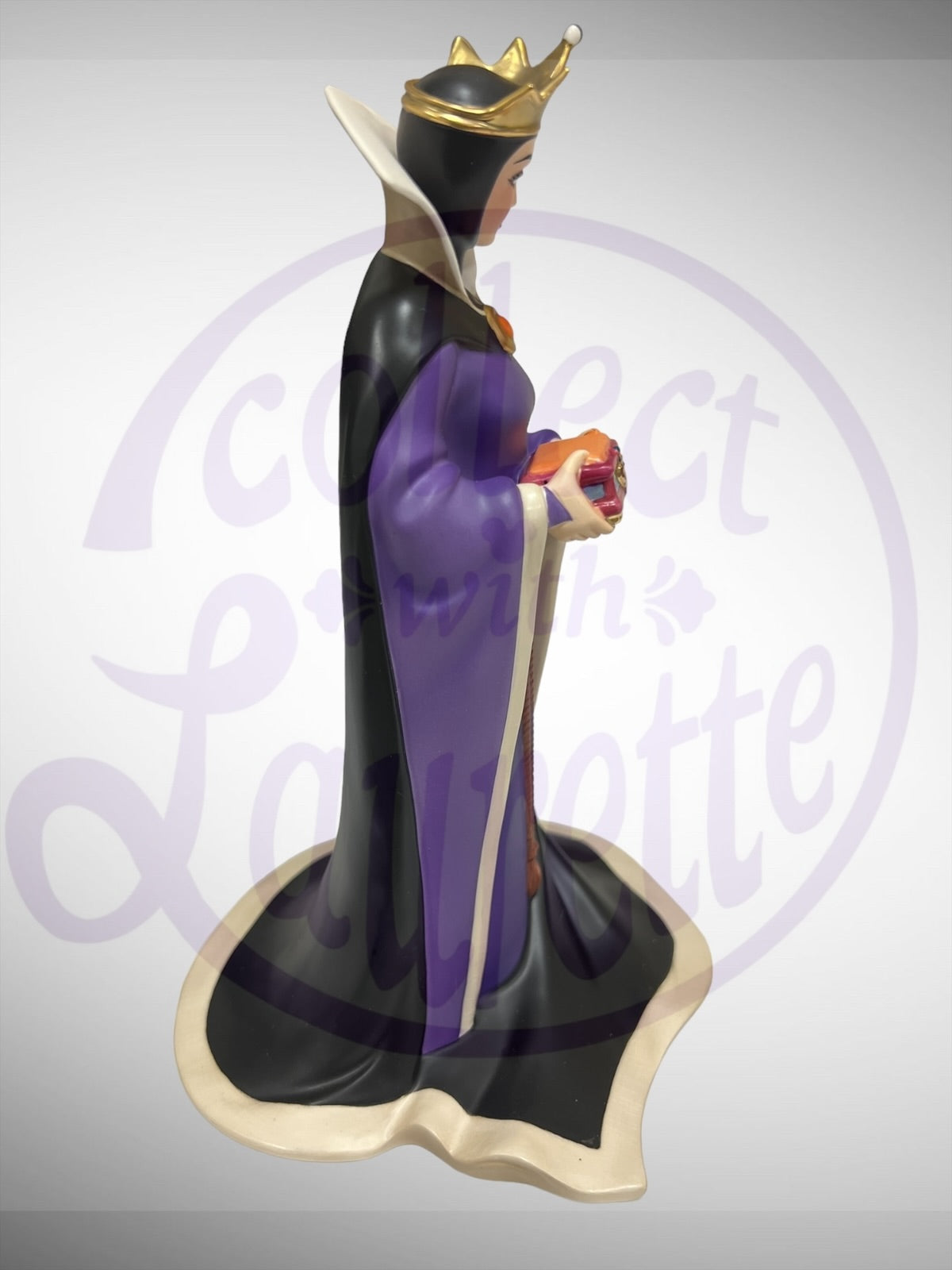 Walt Disney Classics Collection - WDCC Bring Back Her Heart ... Evil Queen Figurine