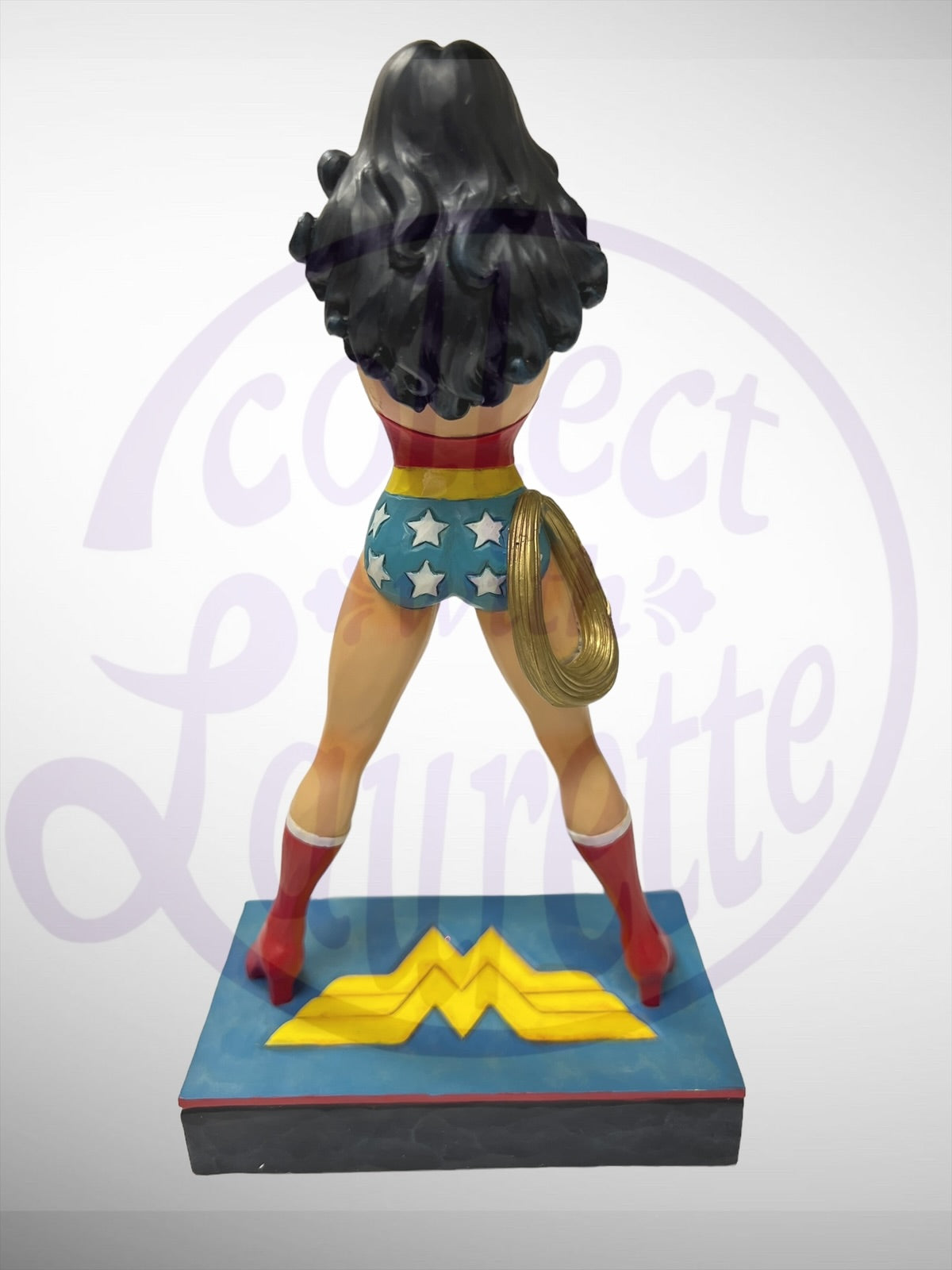 Jim Shore DC Comics - Amazonian Princess Wonder Woman Figurine