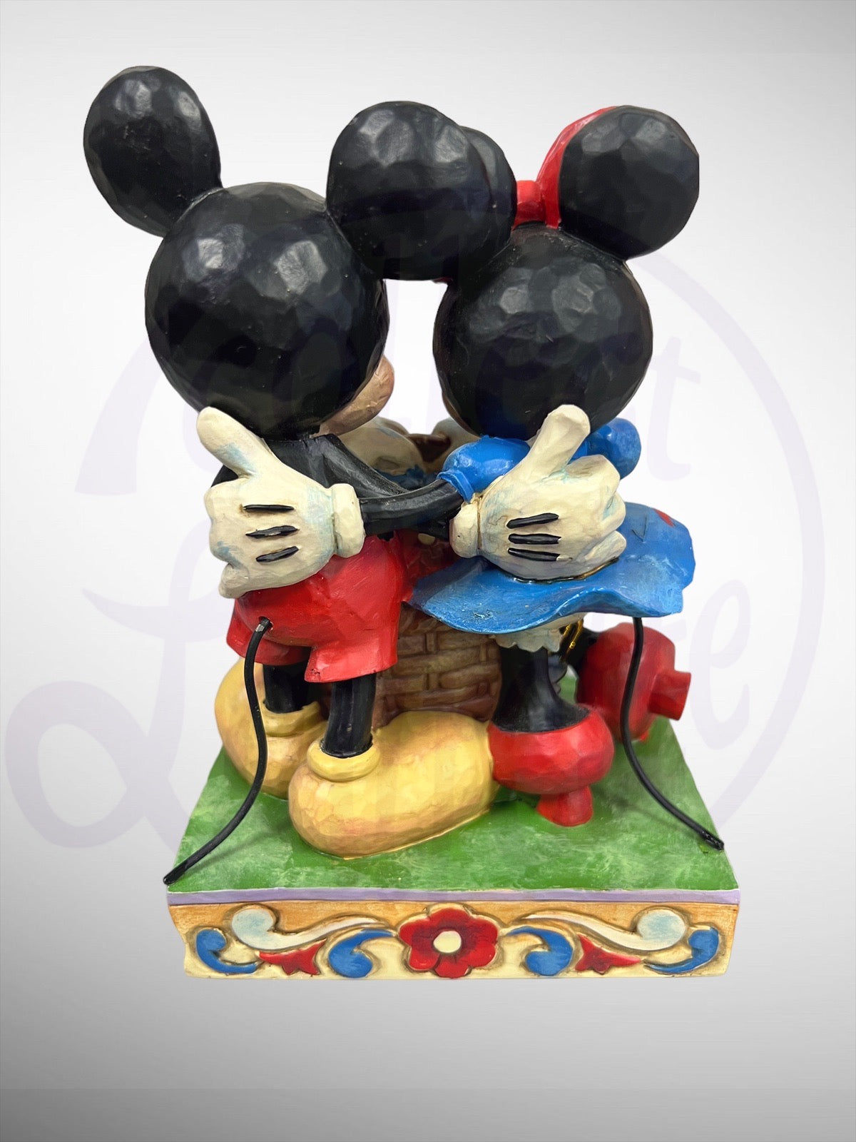 Jim Shore Disney Traditions - Love in Bloom Mickey & Minnie Mouse Figurine