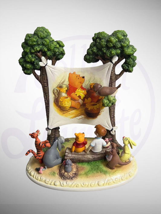 Disney Showcase - Olszewski Disney Story-Time Collection - Honey Tree Premier Winnie the Pooh Figurine Sample No Box