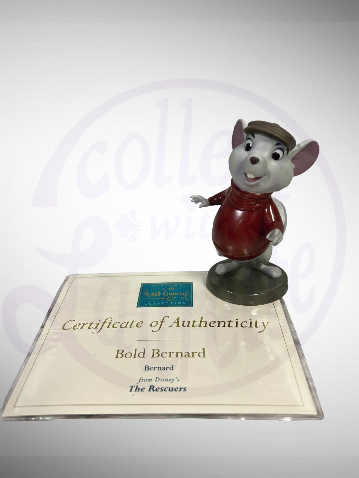 Walt Disney Classics Collection - WDCC The Rescuers Bold Bernard Figurine