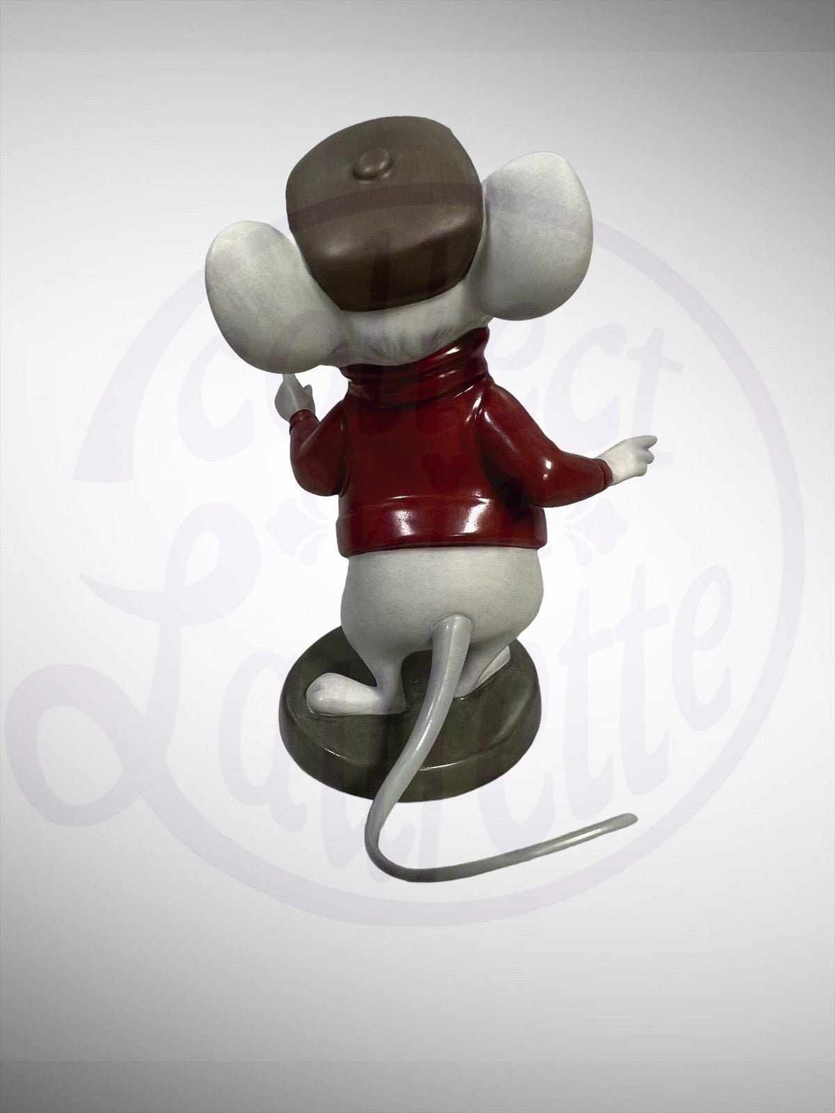 Walt Disney Classics Collection - WDCC The Rescuers Bold Bernard Figurine