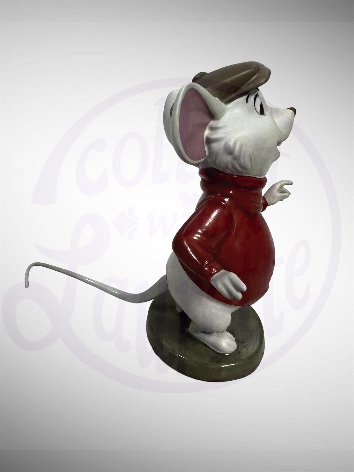 Walt Disney Classics Collection - WDCC The Rescuers Bold Bernard Figurine