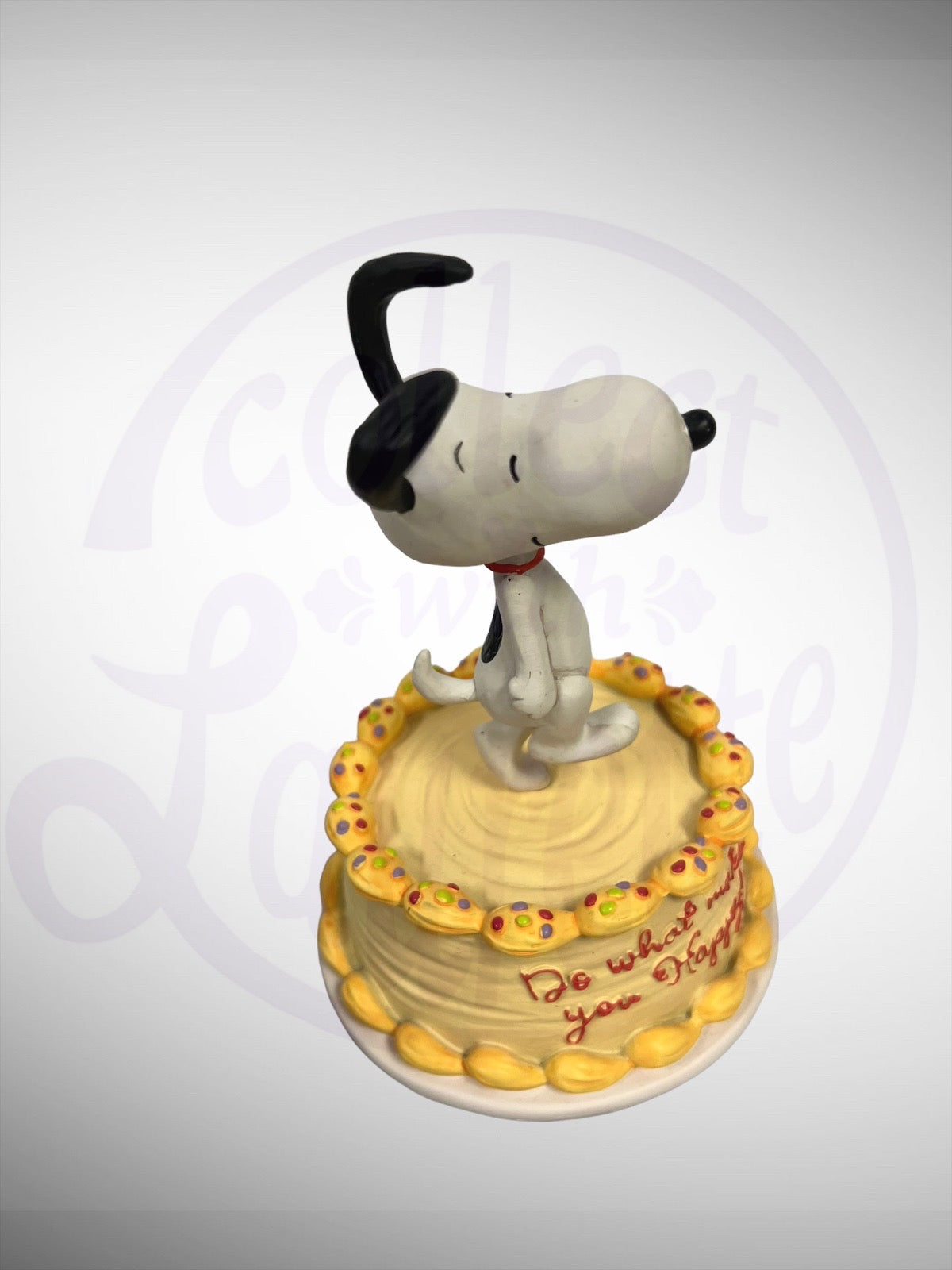 Hallmark Peanuts Do What Makes You Happy! Snoopy Figurine