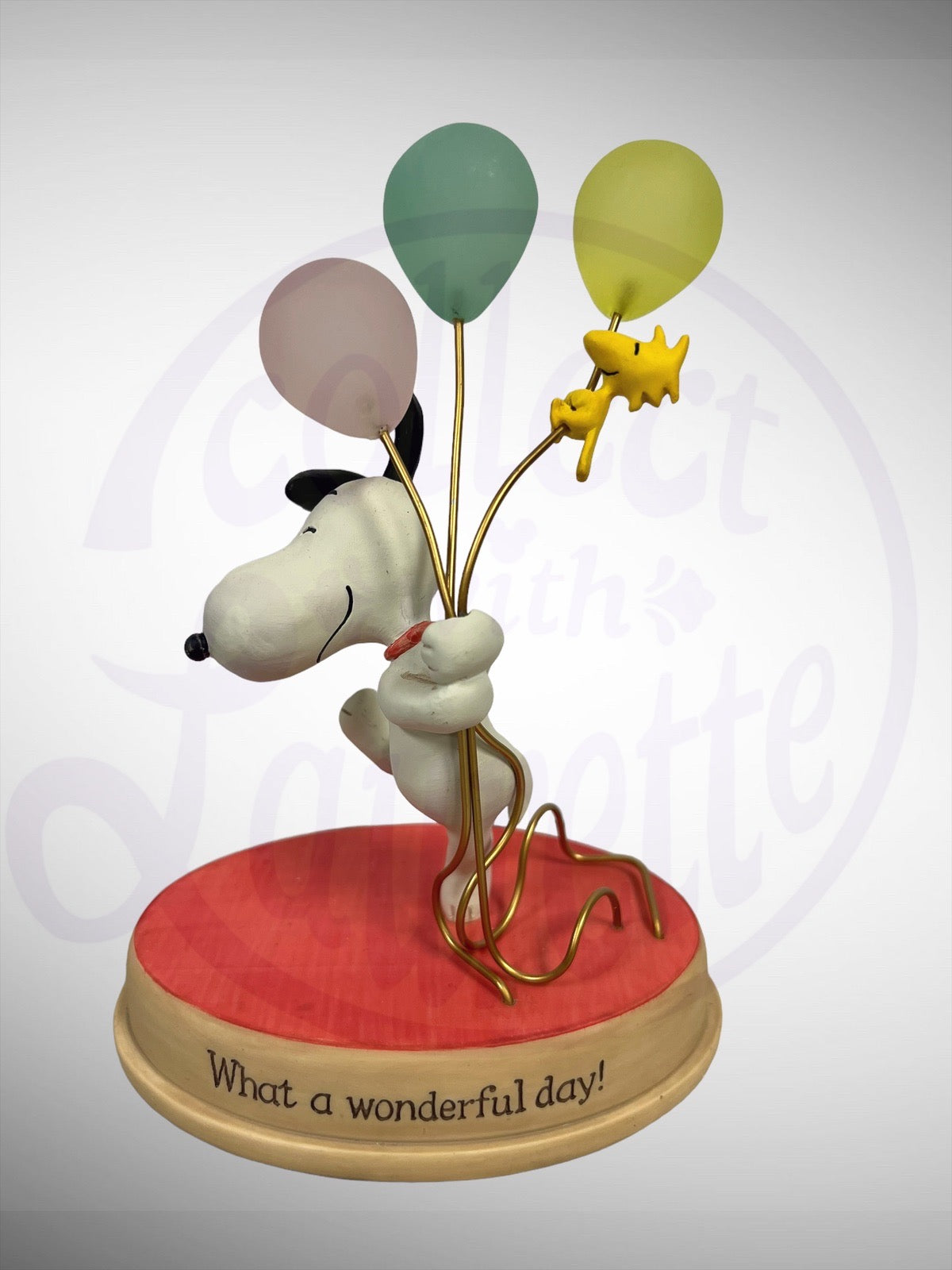 Hallmark Peanuts What a Wonderful Day! Snoopy Figurine