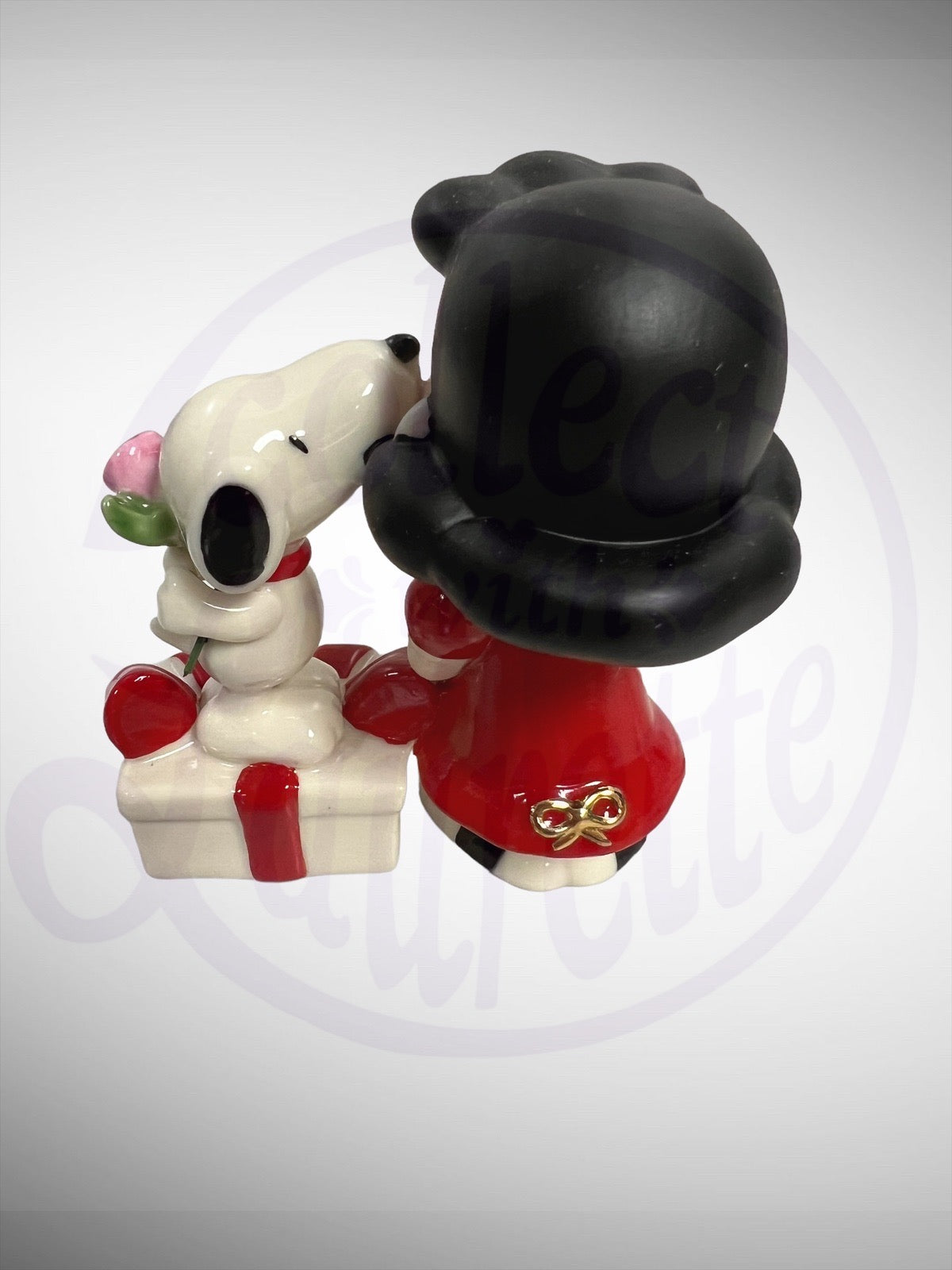 Lenox Peanuts Snoopy Steals a Kiss Figurine